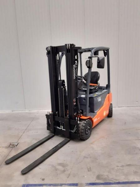 Heftruck TOYOTA 8FBM18T