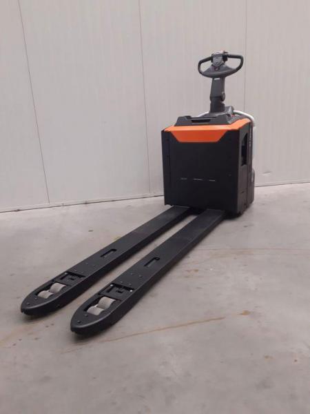 Pallettruck BT LPE200-8