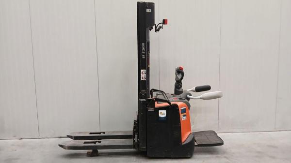 Stapelaar TOYOTA SPE120L + weegsysteem