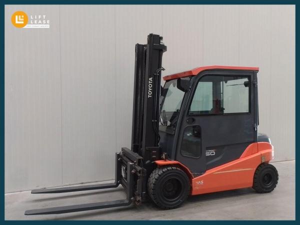 Heftruck TOYOTA 8FBMT50