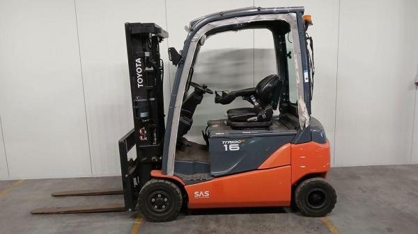 Heftruck TOYOTA 8FBM16T