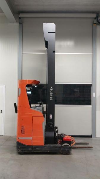 Reachtruck TOYOTA RRE140HE