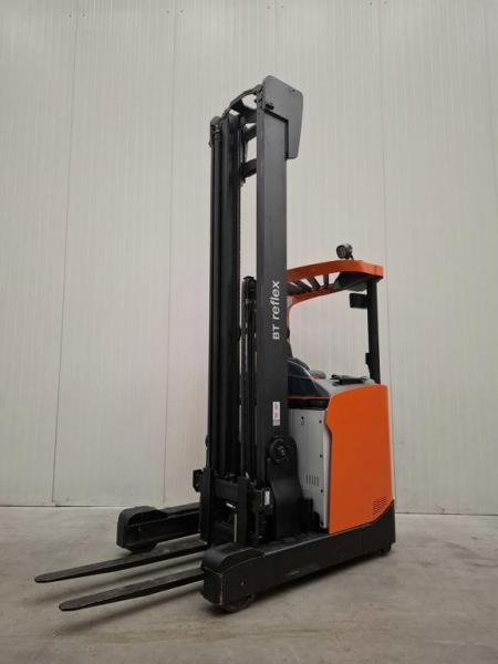 Reachtruck TOYOTA RRE160H