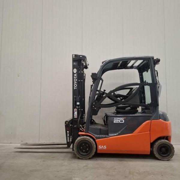 Heftruck TOYOTA 8FBMT20