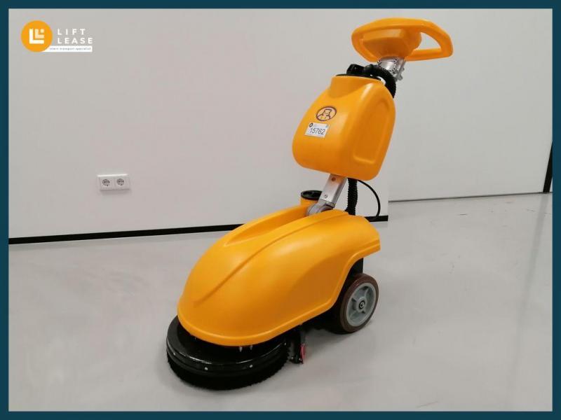 Veegmachine HIPPO AR50