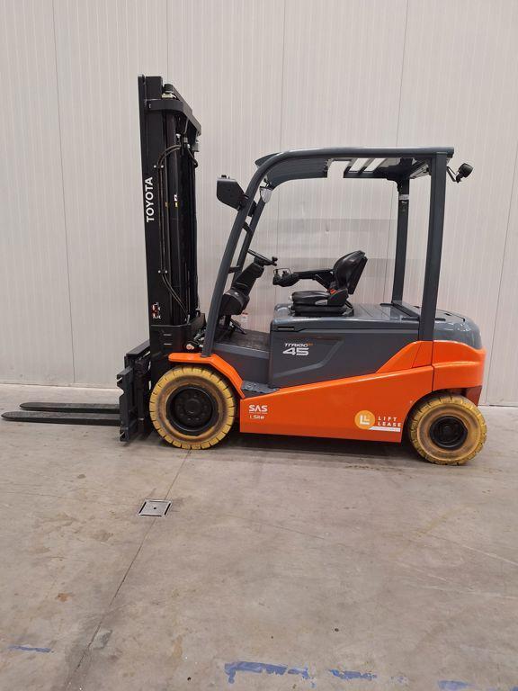 Heftruck TOYOTA 8FBMT45