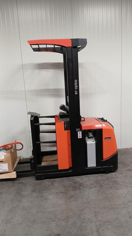 Zijlader TOYOTA OME100N