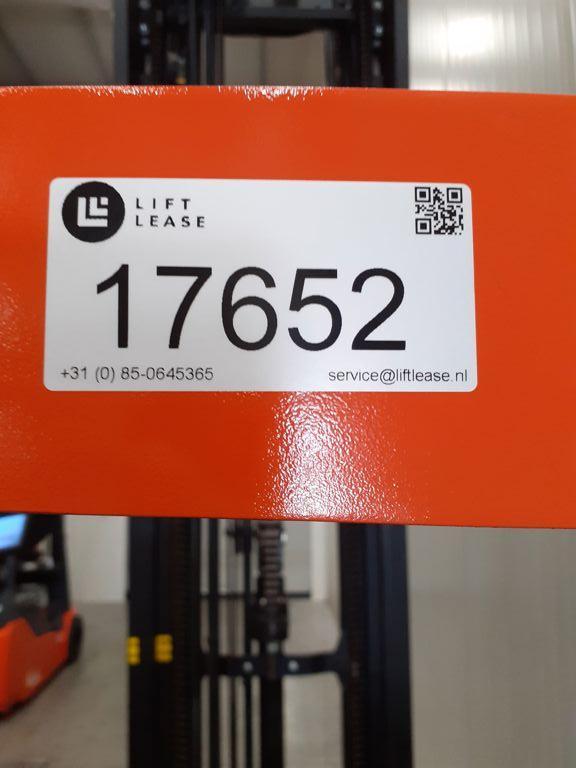 17652-12-6a9eda4938438.jpg